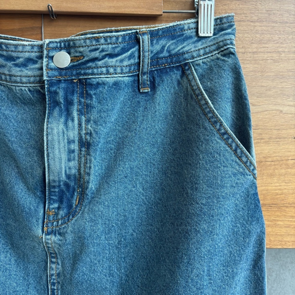 All row Jules Denim Skirt, Size L - Picture 9 of 16